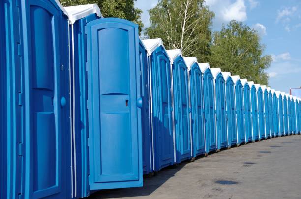 Best Luxury portable toilet rental  in Brimfield, OH